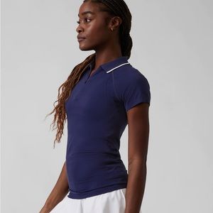 Seamless Momentum polo shirt. Large. Dress Blue.